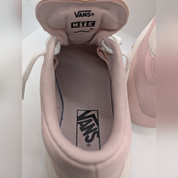 Vans Women's Ultrarange Pink Sneakers - Picture 5 of 10